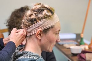 fredak_Workshop_2025_mit_Maskenbildnerin_Beatrice-Rauch_Foto_Maren-Winter